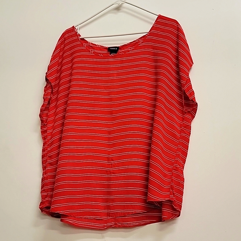 Torrid Red White Striped Dolman Back Cut Outs Rayon 1x